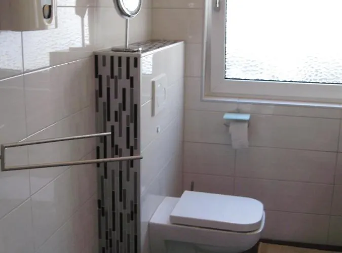 Diamanthaus Deluxe 8 Koblenz (Rhineland-Palatinate)