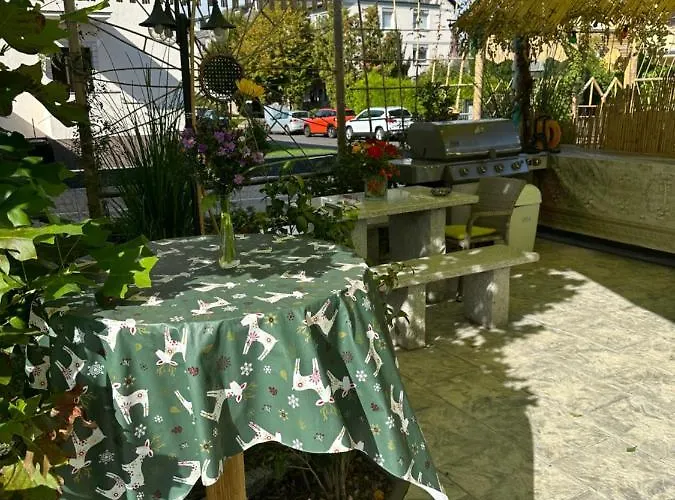 Diamanthaus Deluxe 8 Apartment *